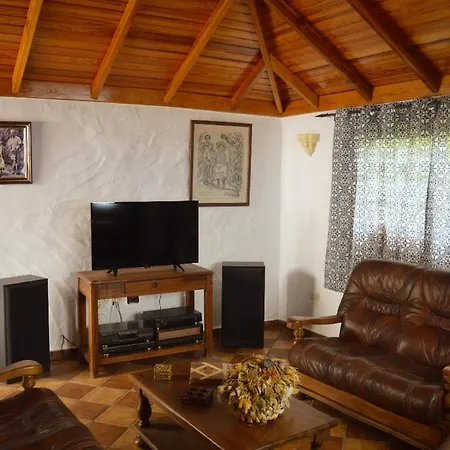 Casas De Tío * Genovés